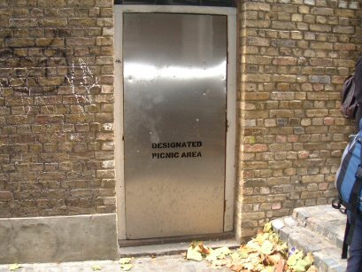 g - Thames Walk